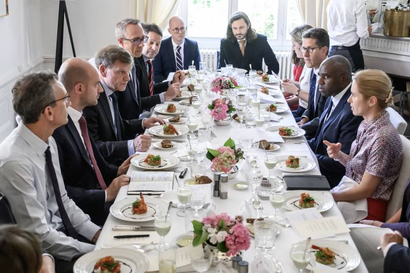 European powers meet Iran in Geneva as war with Israel rages