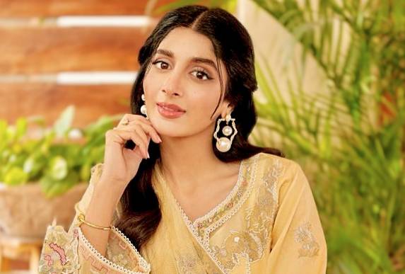 Marwa Hocane raises voice for refugee rights