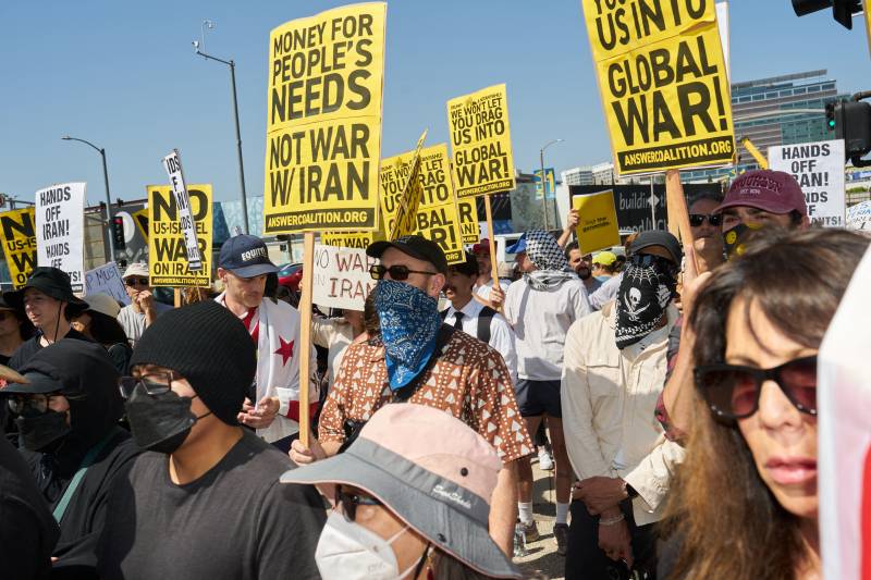 Iran threatens US bases in response to strikes on nuclear sites