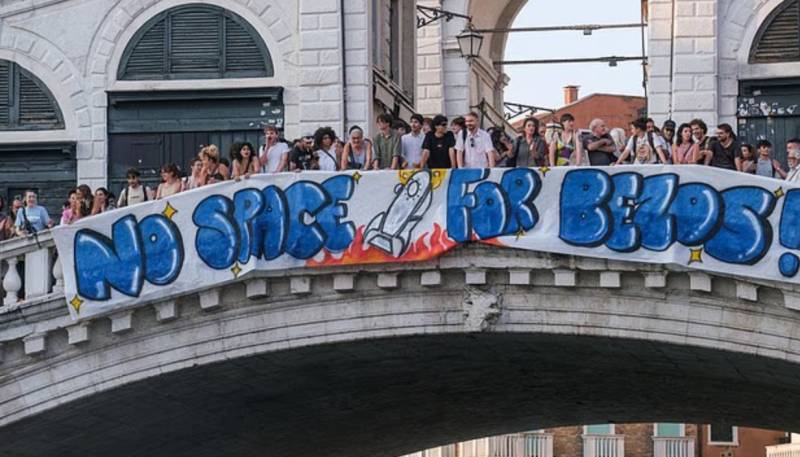 Jeff Bezos and Lauren Sanchez rethink lavish Venice wedding amid protests