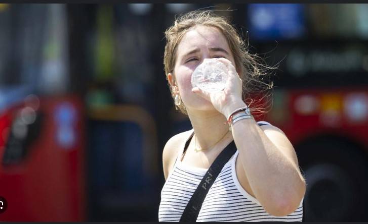 Millions in US sweat out first extreme heat wave of year