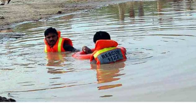 Mother, daughter drown in Ghotki Canal