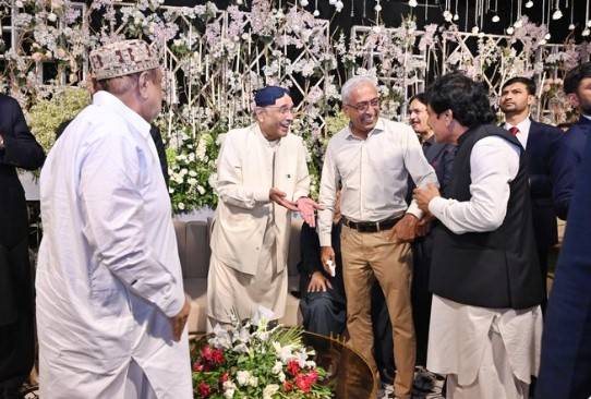 President Zardari attends walima ceremony of Chandio’s son in Karachi