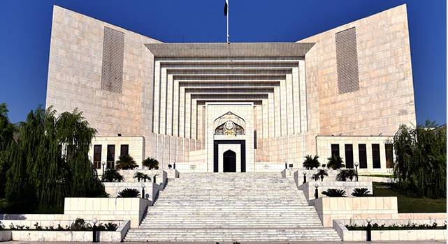 SC reduces LLB program to 4-year, scraps C-Law test