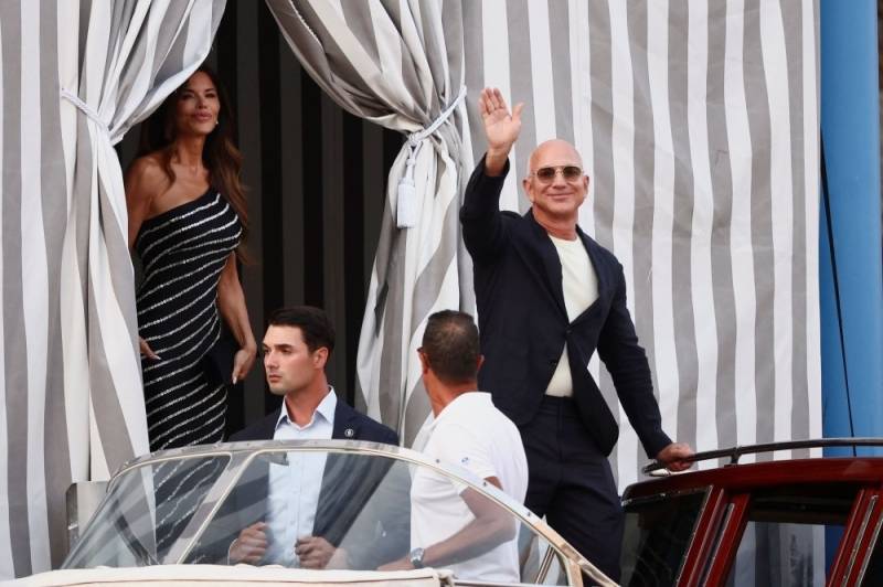 Bezos wedding festivities kick off in Venice