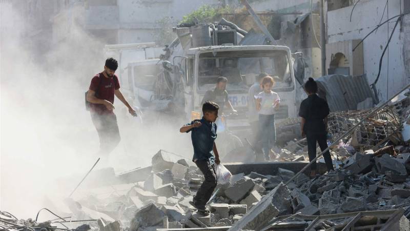 Gaza rescuers say 62 killed by Israeli forces 