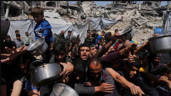 Israeli soldiers ordered to shoot at unarmed aid seekers in Gaza: report