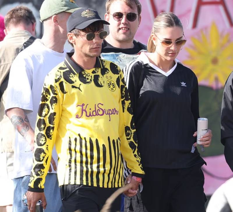 Louis Tomlinson and Zara McDermott show up at Glastonbury Festival