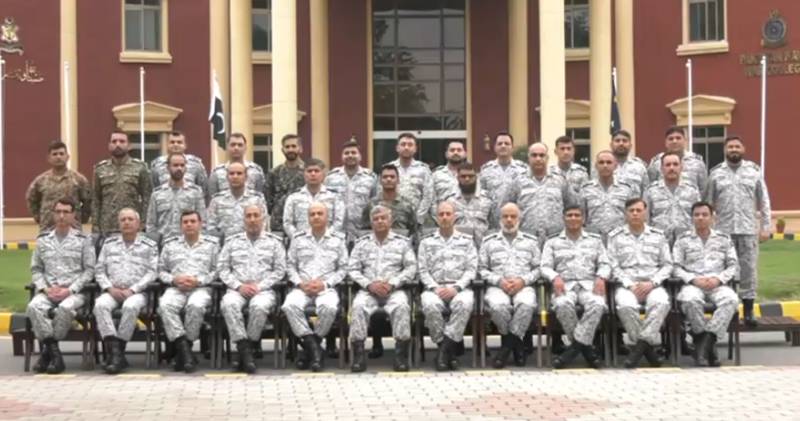 Naval Chief highlights regional maritime challenges during visit to Navy War College Lahore