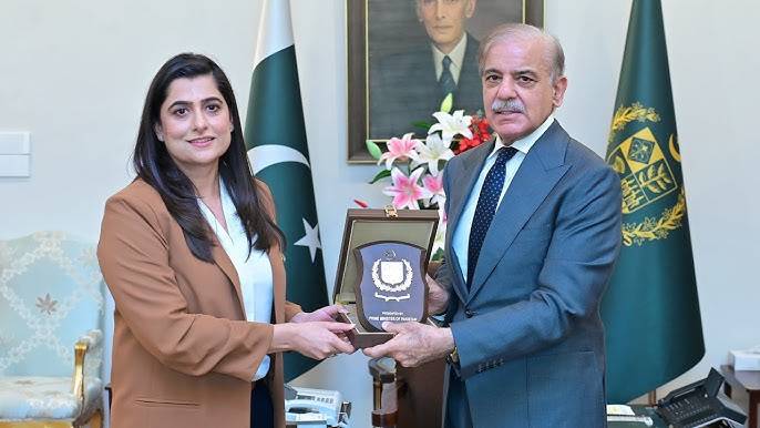 PM congratulates Sana Mir on 'ICC Hall of Fame' induction 