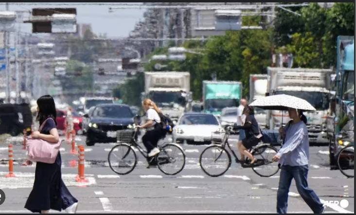 Western Japan sees earliest end to rainy season on record