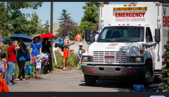 Rescuers step up as summer heatwaves stoke heatstroke risk