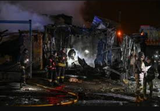 Russian strikes wound 12 in Ukraine