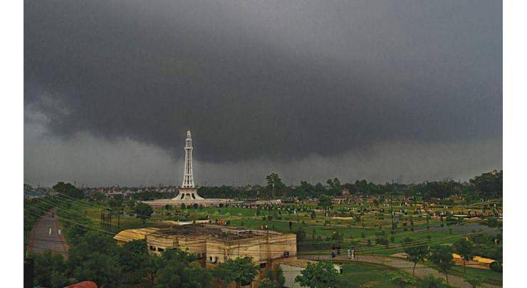 Cloudy and rainy weather expected during next 24 hours 