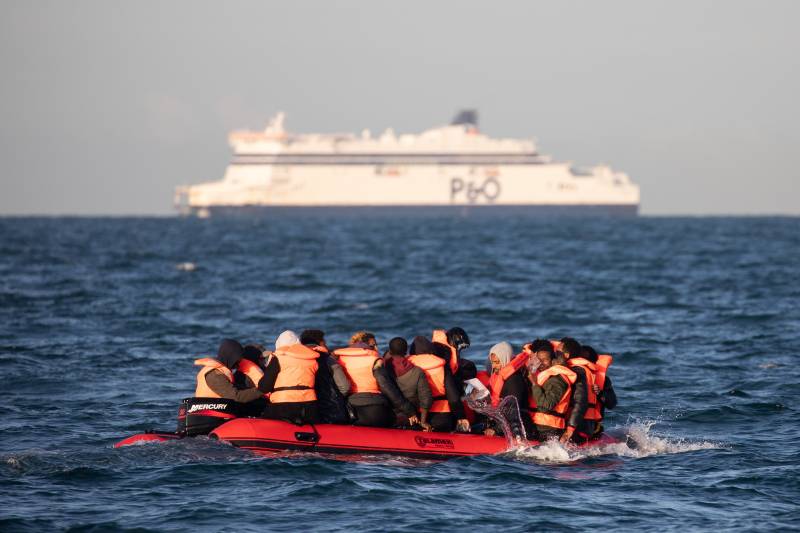 Record 19,982 migrants cross English Channel since January 1