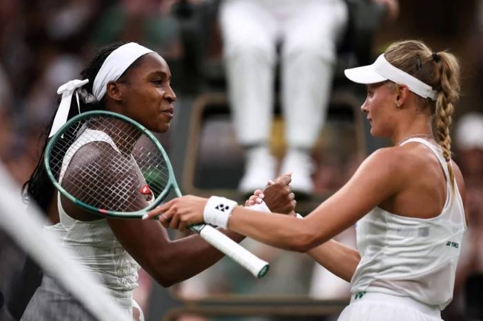 Gauff ousted on day of Wimbledon shocks as Djokovic launches history bid