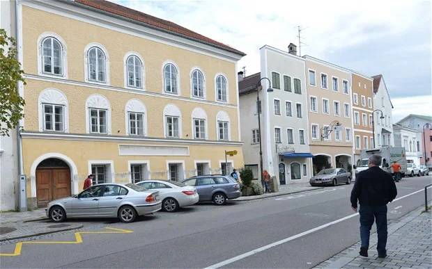 Austria finally agrees to rename 2 streets honouring Nazis in Hitler's hometown