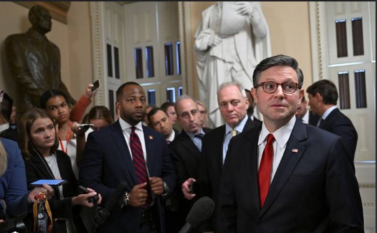 Trump tax bill stalled by Republican rebellion in Congress