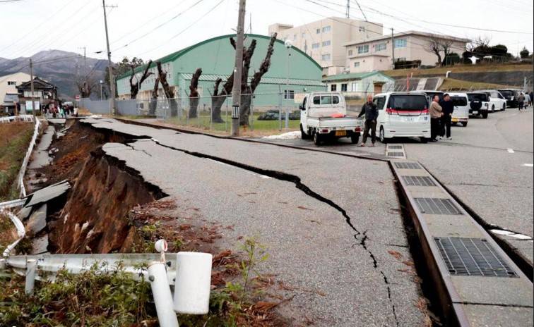Japan urges evacuation of small island as 1,000 quakes hit region