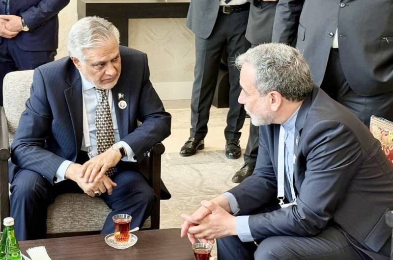 Dar discusses regional developments with Iranian FM