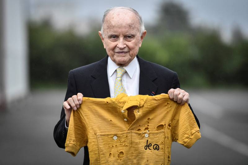 Oldest surviving Tour de France yellow jersey wearer Marinelli dies at 99
