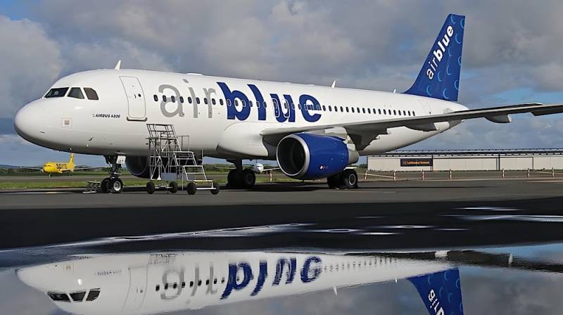 Bird strike forces Airblue flight to Skardu to make emergency landing in Lahore