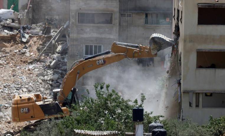 Israel army bulldozers plough through homes at West Bank camps