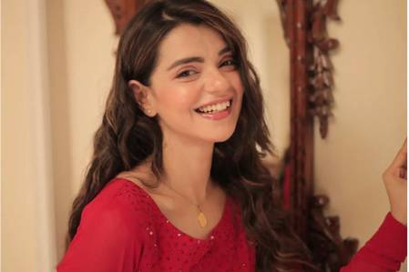 'Promise its candid:' Srha Asgr flaunts style and beauty in throwback snippet