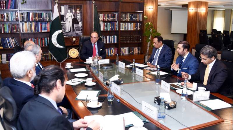 Aurangzeb meets delegation of Pakistan Business Council