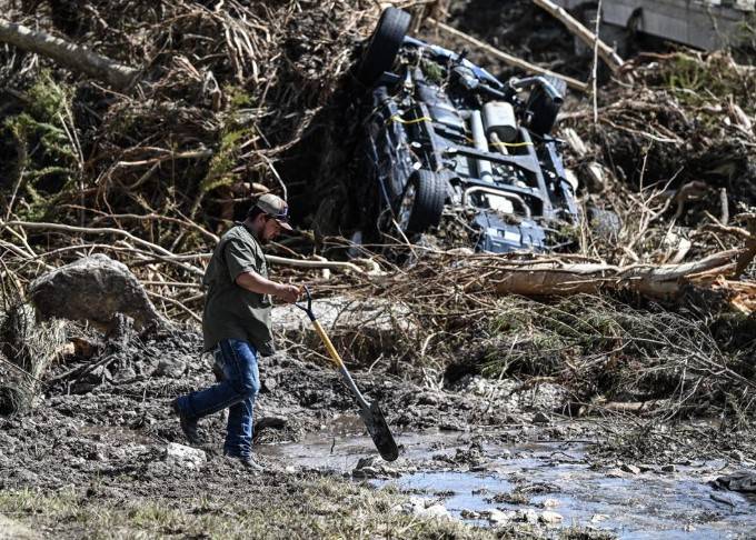 More than 160 people still missing days after deadly Texas floods