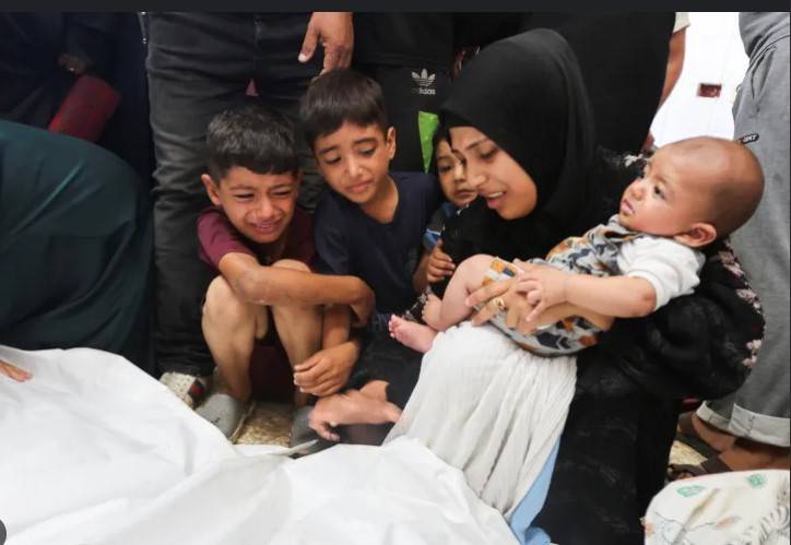 Six children among 20 Palestinians killed in Israeli attacks on Gaza