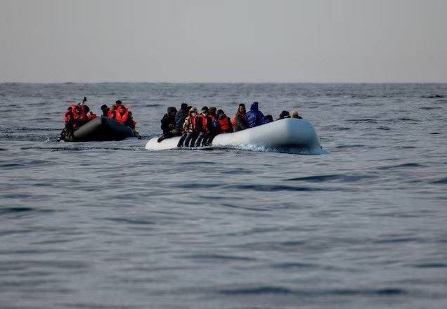 Greece draws criticism over tougher asylum stance