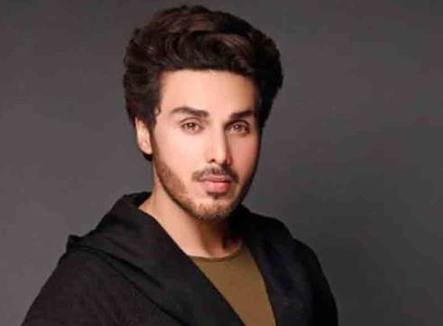 ‘Make women so aware and Independent,’ urges Ahsan Khan