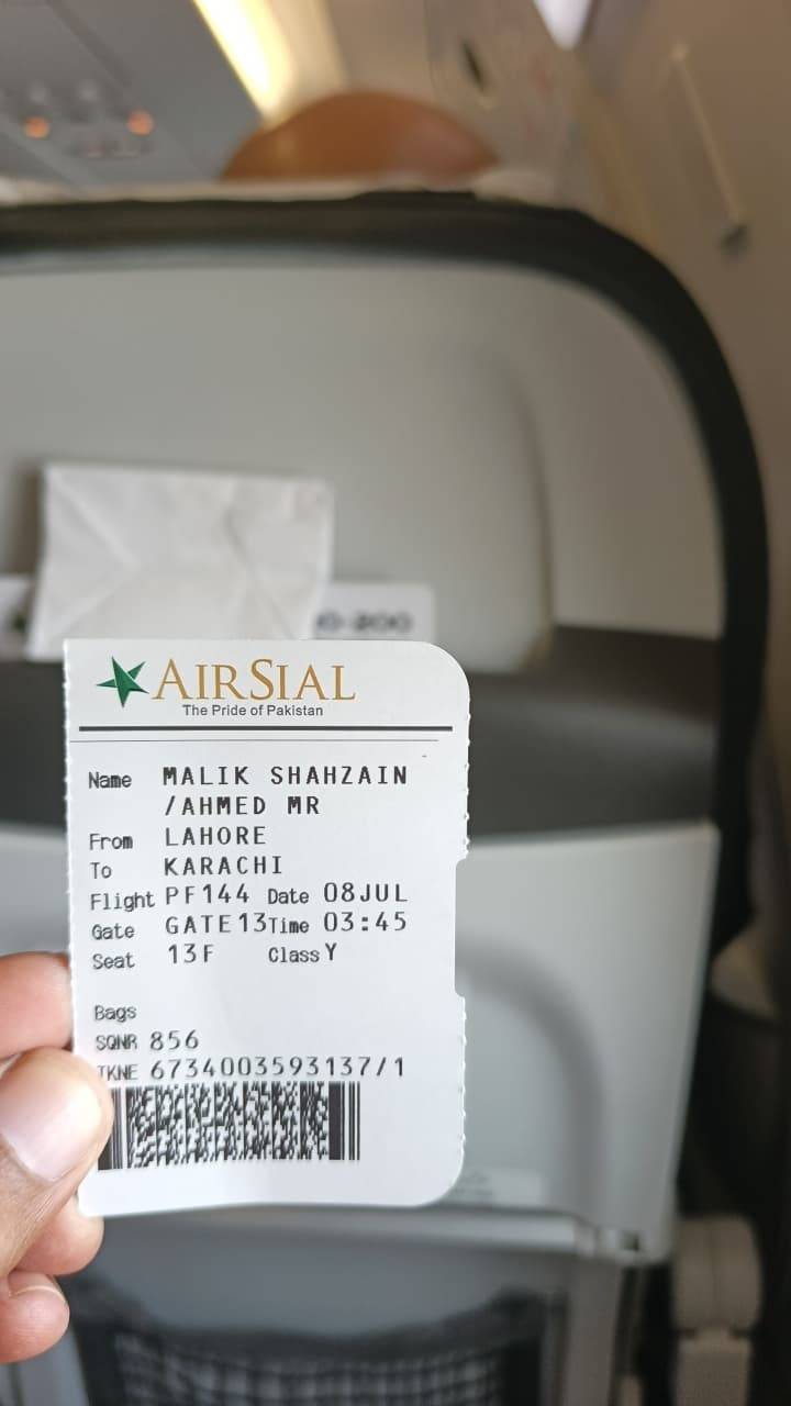 Man flying by private airline from Lahore to Karachi lands in Jeddah