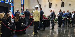 Minister's death spooks Russian elite amid corruption clampdown