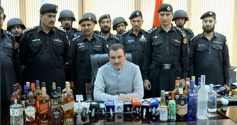 10,000 bottles of liquor worth Rs350m recovered from Balochistan coast