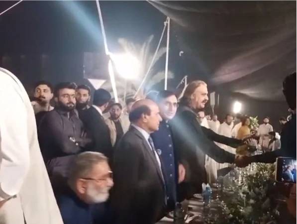  KP CM Gandapur launches protest movement, slams establishment
