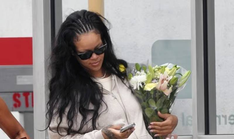 Rihanna returns to LA after father's funeral in Barbados