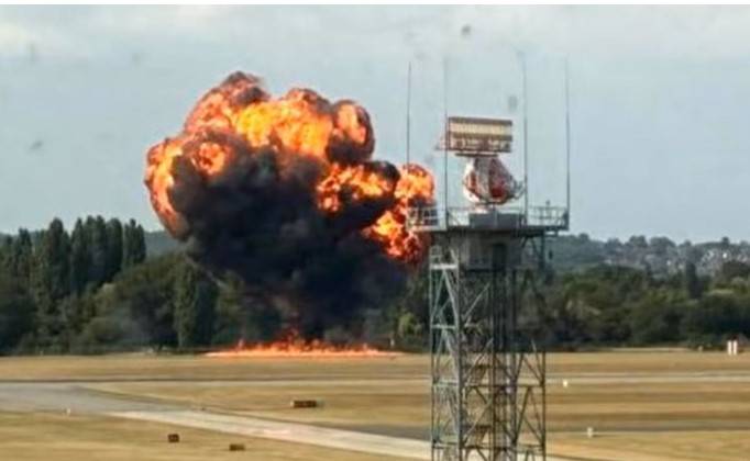 Small plane crashes at London regional airport