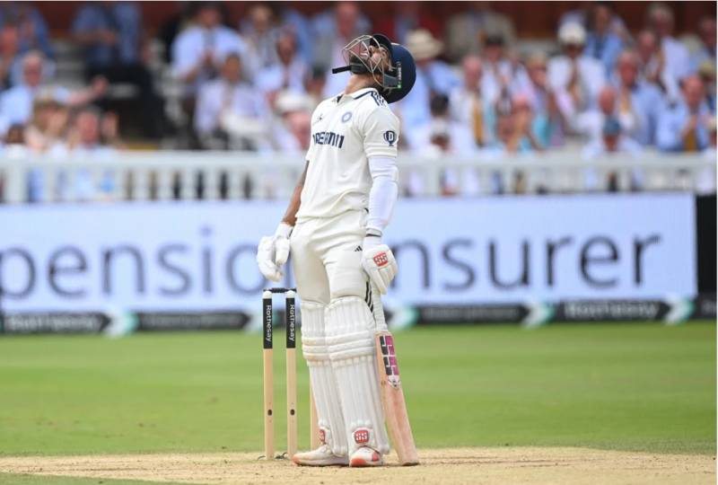 Jadeja keeps India's hopes alive against England in third Test thriller