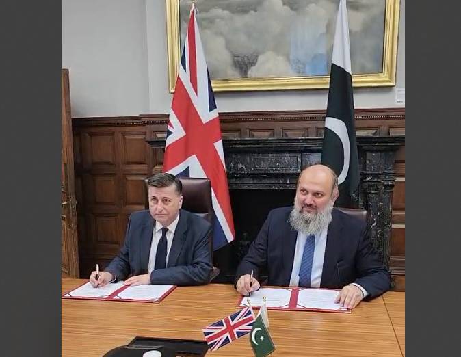 Pakistan, UK ink trade dialogue mechanism accord  