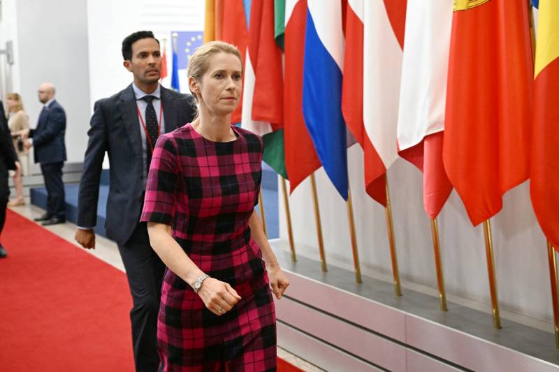 EU top diplomat says US should share 'burden' of arming Ukraine