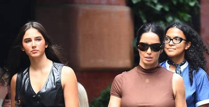 Padma Lakshmi’s look-alike daughter Krishna turns heads in NYC outing 