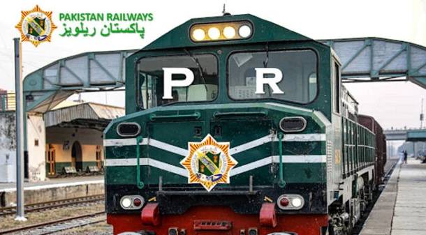 Pakistan Railways to privatise 11 trains