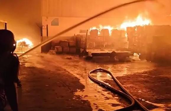 Rain-triggered fire erupts in Lahore Airport cargo area