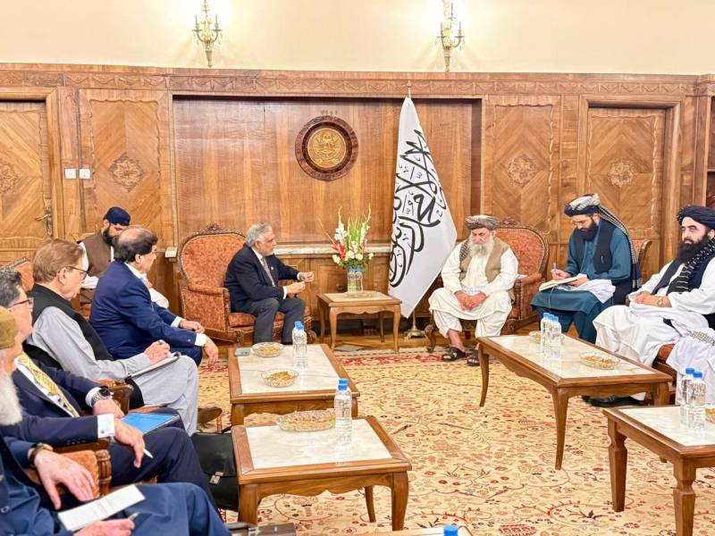 DPM Dar calls on Afghan PM Mullah Akhund and Interior Minister Haqqani to discuss security issues