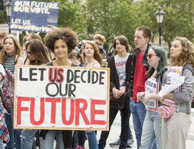UK to lower voting age to 16 in general elections