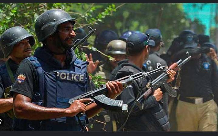 Notorious dacoit Bichhoo with Rs4m head money killed in Khairpur encounter
