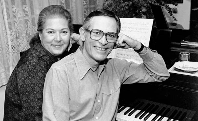 Oscar-winning lyricist Alan Bergman dies at 99