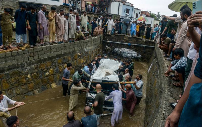 16 perish as rain rage, flash floods wreak havoc in Gilgit-Baltistan, KP